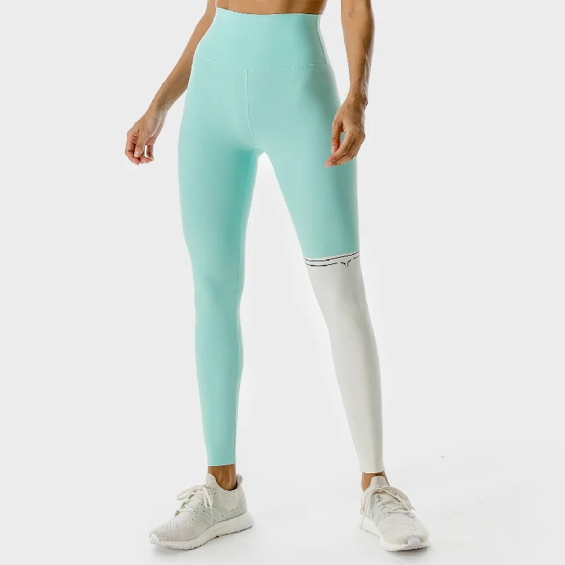 The Latest Trends LAB360° Colour Block Leggings - Pastel Turquoise