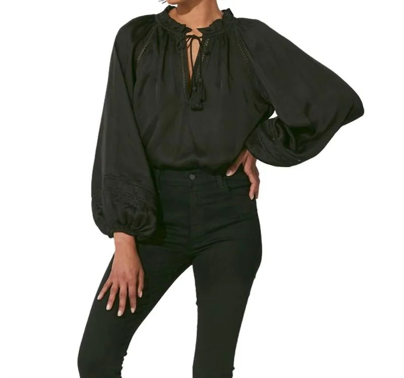 Wardrobe Refresh Arya Blouse In Black