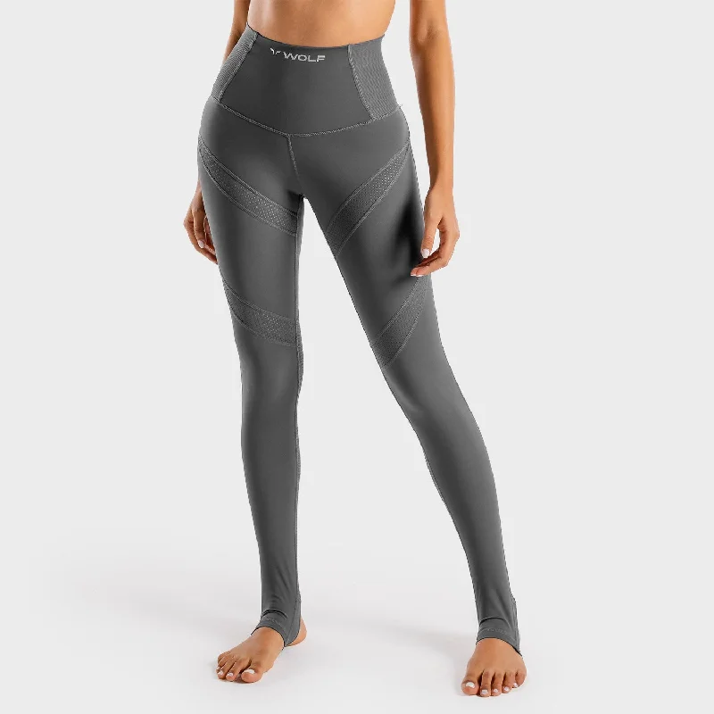 Seasonal Trends Wolf Leggings - Graphite