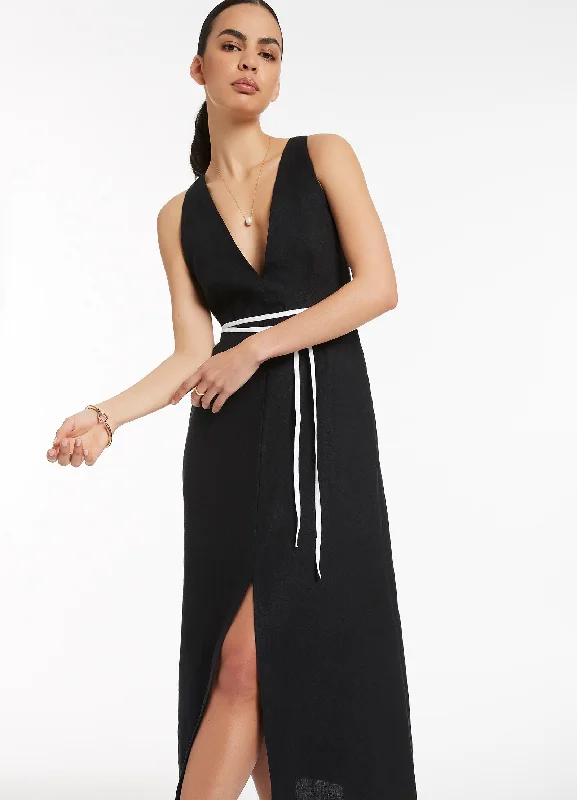 Rustic Countryside Charm Look Jetset Plunge Belt Dress - Black