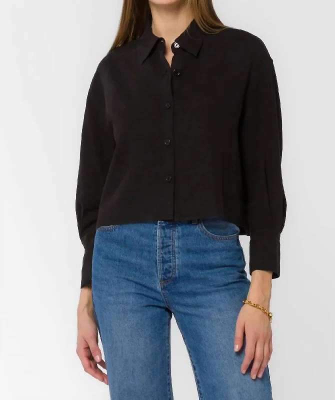 Flash Deals Summerlyn Button Up Shirt In Black