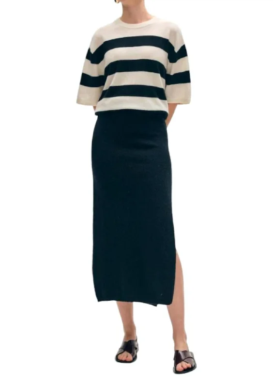 Sophisticated Cut Cotton Slub Side Slit Skirt In Black