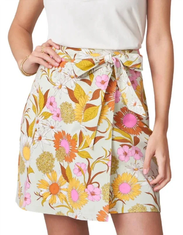 Graceful Movement Linden Skirt Heywards Rate In Gerber Daisies