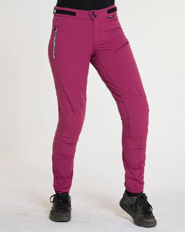 Casual Chic Womens Gravity Pants | Sangria